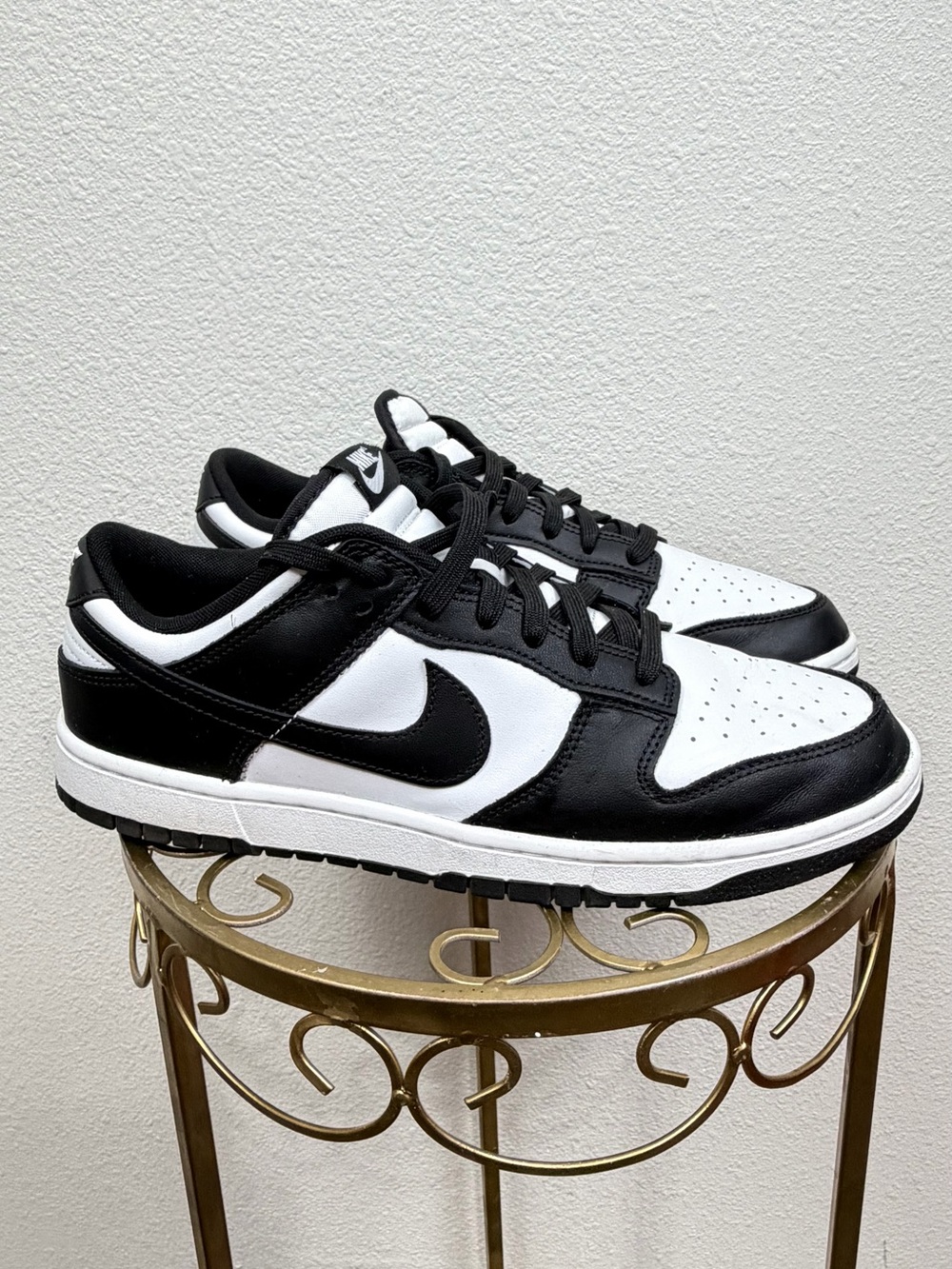 Nike Dunk Low Retro UNISEX Size 11 DD131-100